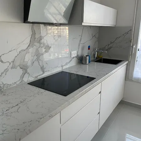 Apparemment Colombes * Bois-Colombes